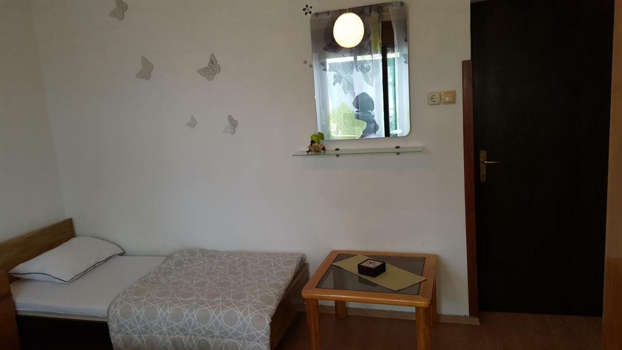 Apartmani Marenda Supetarska Draga Luaran gambar